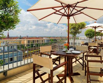 Sheraton Carlton Hotel Nürnberg - Nürnberg - Balkong