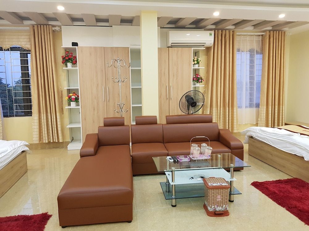 Ruby Hotel - Vinh Yen - Sala de estar