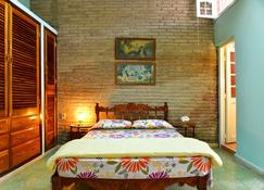 Martirena's Hostal - Santa Clara - Bedroom