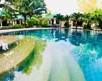 N.T. Lanta Resort - Ko Lanta - Piscina