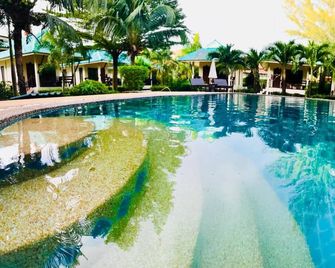 N.T. Lanta Resort - Ko Lanta - Piscina