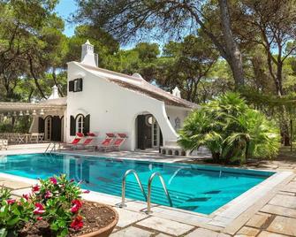 Villa Denise - Castellaneta Marina - Piscina