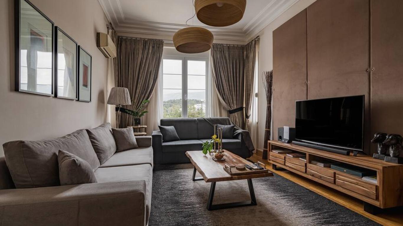 Acropolis Exclusive Residences