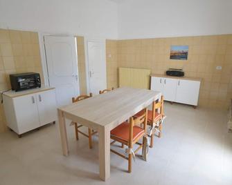 Casa Vienna - Salice Salentino - Comedor