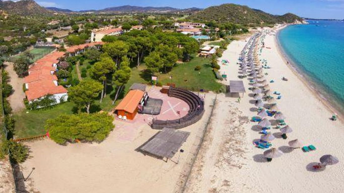 Cormoran Hotel & Residence