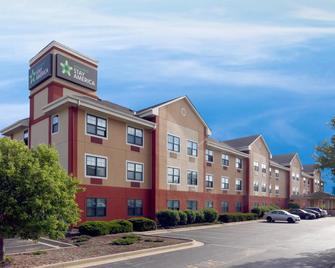 Sonesta Simply Suites Lansing - Lansing - Building
