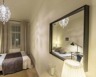 Renovated apartment in Riga center - Riga - Bedroom