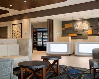 Holiday Inn Express & Suites Locust Grove - Locust Grove - Recepción