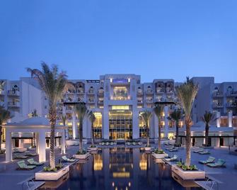 Anantara Eastern Mangroves Abu Dhabi Hotel - Abu Dhabi - Building