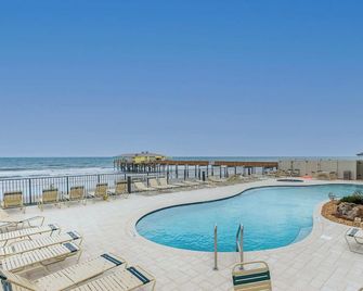 Updated Ocean Front Condo Aquamarine Suite 201 - Daytona Beach Shores - Pool