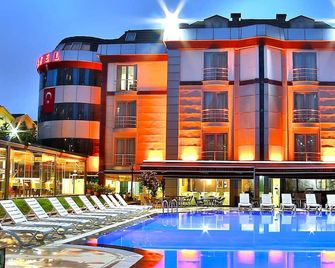 Gardan Hotel - Büyükçekmece