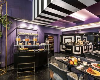 The Tribune, part of JdV by Hyatt - Rome - Buffet