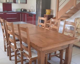 Maison a 25 km de la mer Le Tréport,de Dieppe, de la Baie de Somme - Blangy-sur-Bresle - Salle à manger