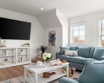 Island House Newport - Newport - Living room