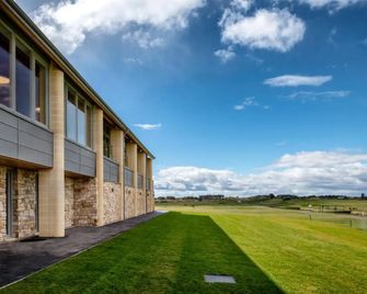 Ashley House - Dundee - Edificio