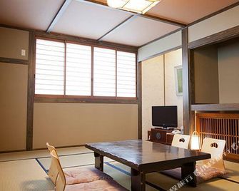 Oyasukyo Onsen Yunoyado Motoyu Club - Yuzawa - Їдальня