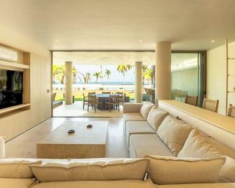 Anera Villas - Barra del Potosí - Living room