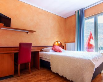 Al Giardinetto - Biasca - Camera da letto