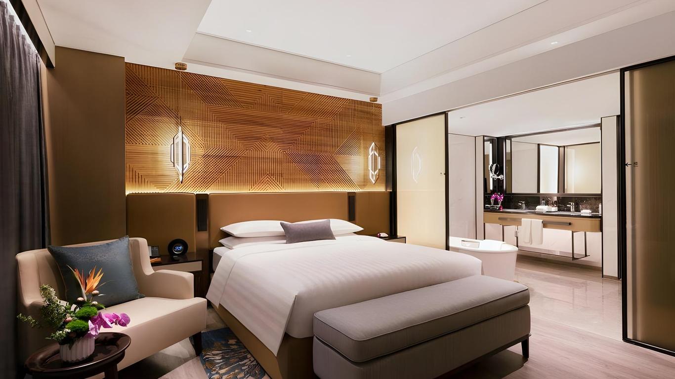 Luxemon Hotel (Pudong Shanghai)