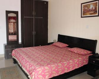 Devki Palace Chamba - Chamba - Bedroom