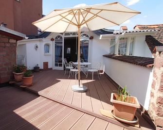 Hotel zum Riesen - älteste Fürstenherberge Deutschlands - Miltenberg - Балкон