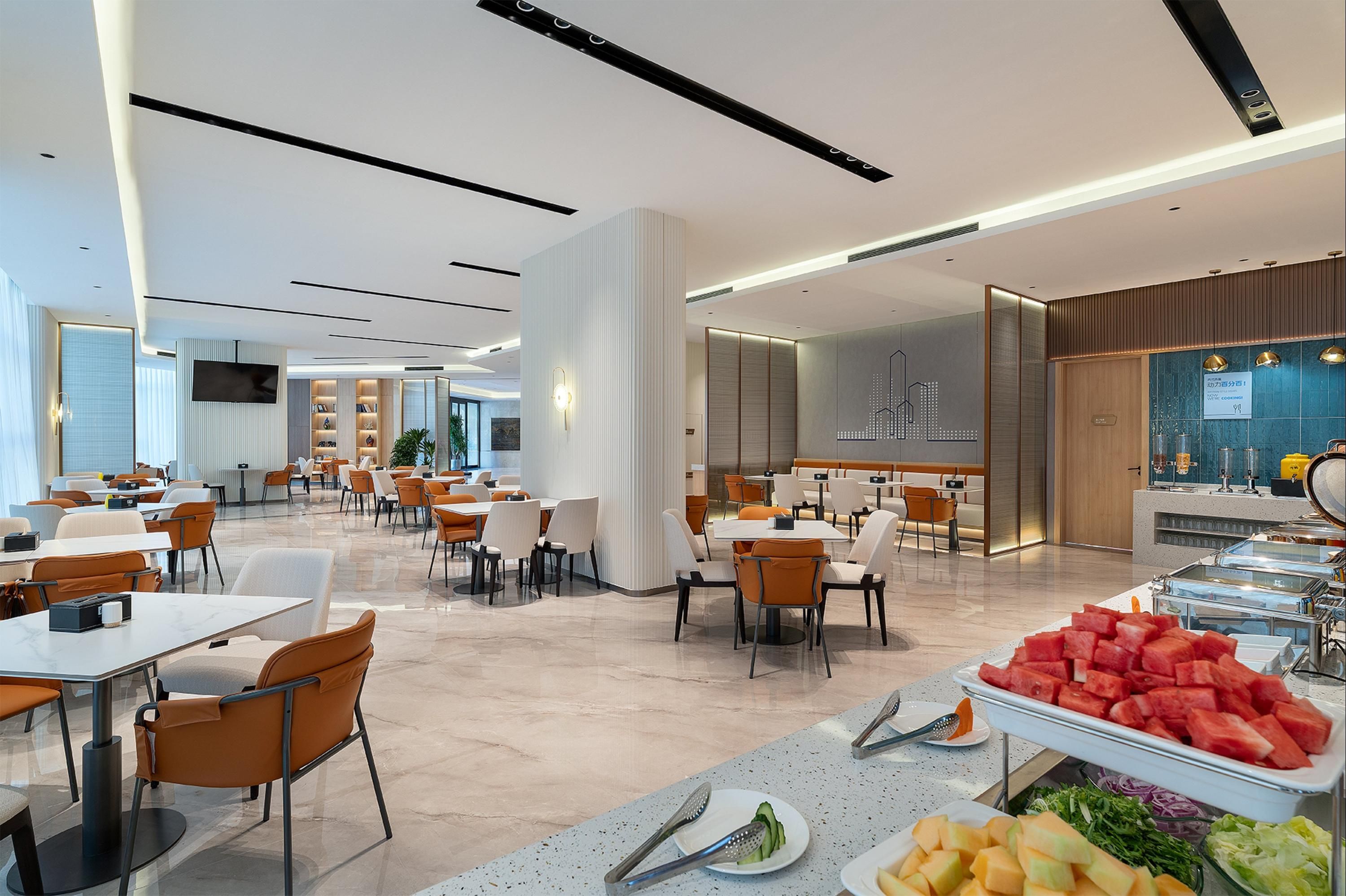 Holiday Inn Express Langfang Sanhe By IHG - לאנגפאנג - מסעדה