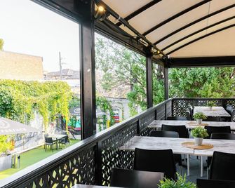 Palace Hotel Mortlake Sydney - Sydney - Balcony