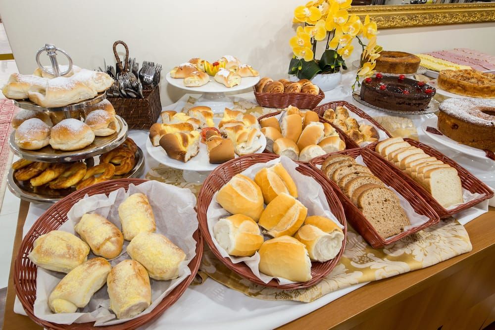 Hotel Euro Suite Campos do Jordão - Campos do Jordao - Buffet