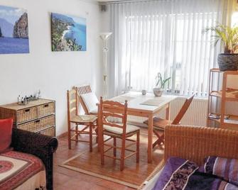 Stunning apartment in Linz am Rhein with kitchen - Linz am Rhein - Essbereich
