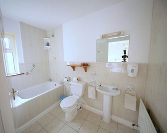 Launard House - קילקני