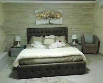 B&b Dali - Isernia - Bedroom