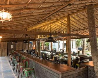 Mandrem Village Beach Resort - Mandrem - Bar