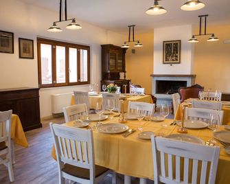 Il Moscardino Country Resort - Serra San Bruno - Restaurant