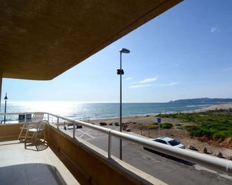 Argonavis 235 - L'Estartit - Balkon