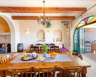 Ta Kalang Holiday Home - Kerċem - Jadalnia