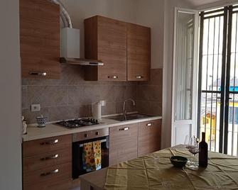 CasaGiorgio a due passi dal centro storico - 佛羅倫斯 - 廚房