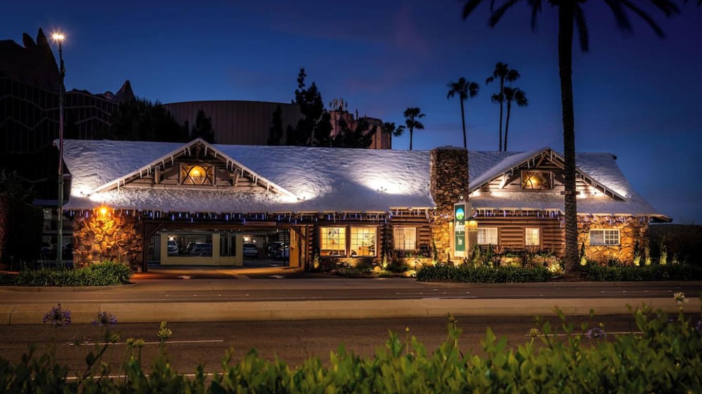 Alpine Inn near Convention Center and the Park