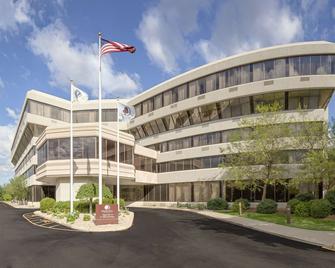 DoubleTree by Hilton Boston-Rockland - Rockland - Building