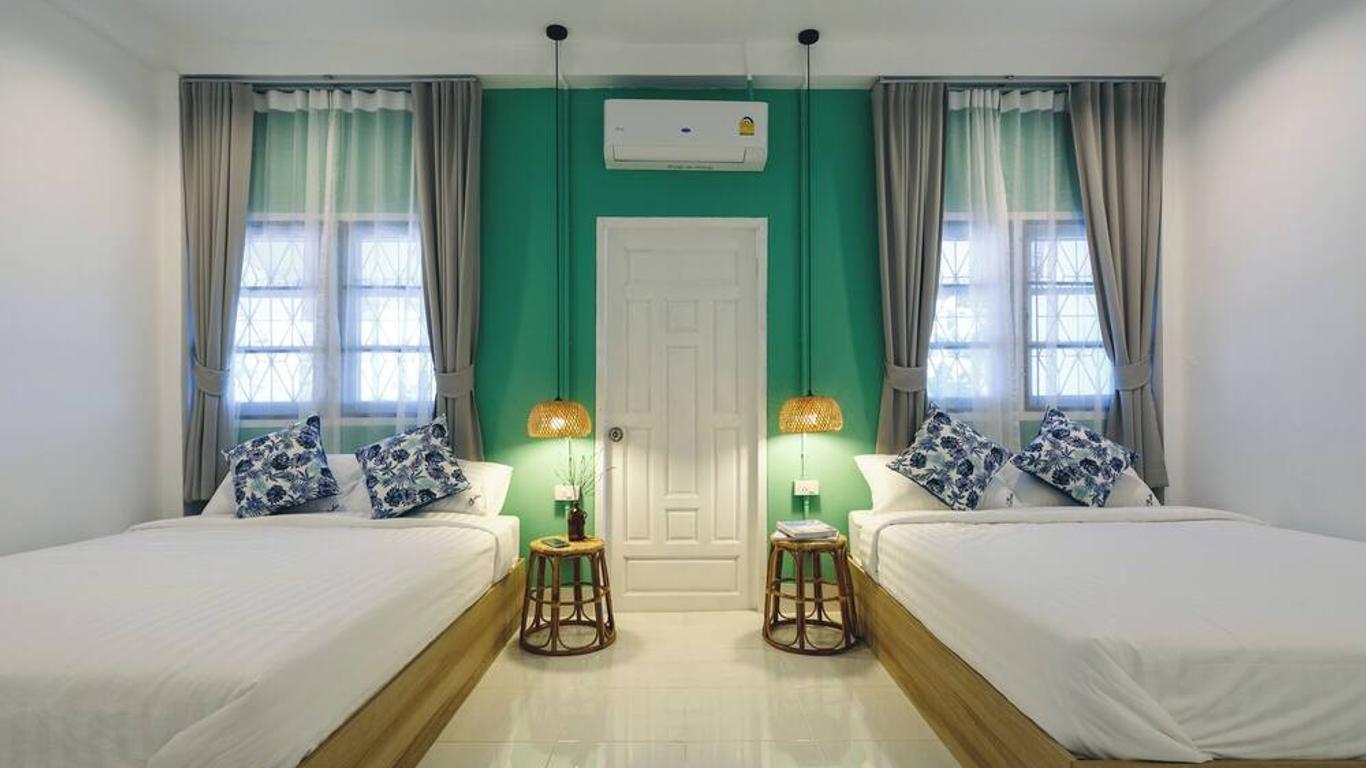 ييندي ترافيلرز لودج