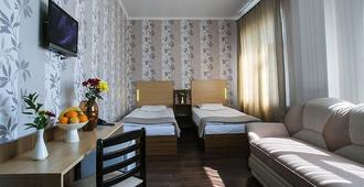 Shah Palace Hotel - Bişkek - Yatak Odası