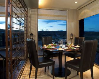 Imago Hotel & Spa - אל קאלאפטה - חדר אוכל