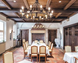 Burghotel Haselünne - Haselunne - Ресторан