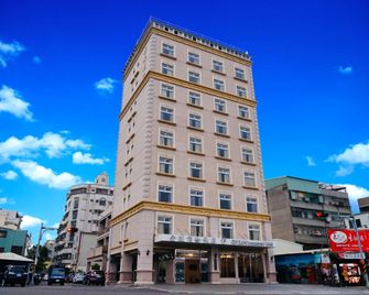 Gin Jian Commercial Hotel - Kaohsiung City - Building