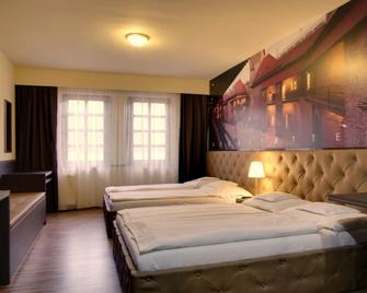 Hotel Corvin - Gyula - Bedroom