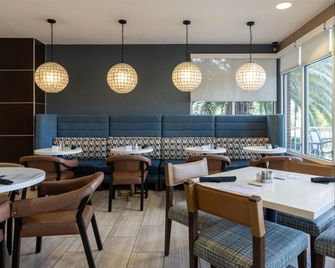 DoubleTree by Hilton Savannah Airport - Savannah - Restaurant