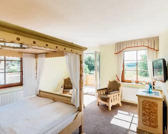 Erlebnishotel 'Zur Schiffsmühle' Gmbh - Grimma - Slaapkamer