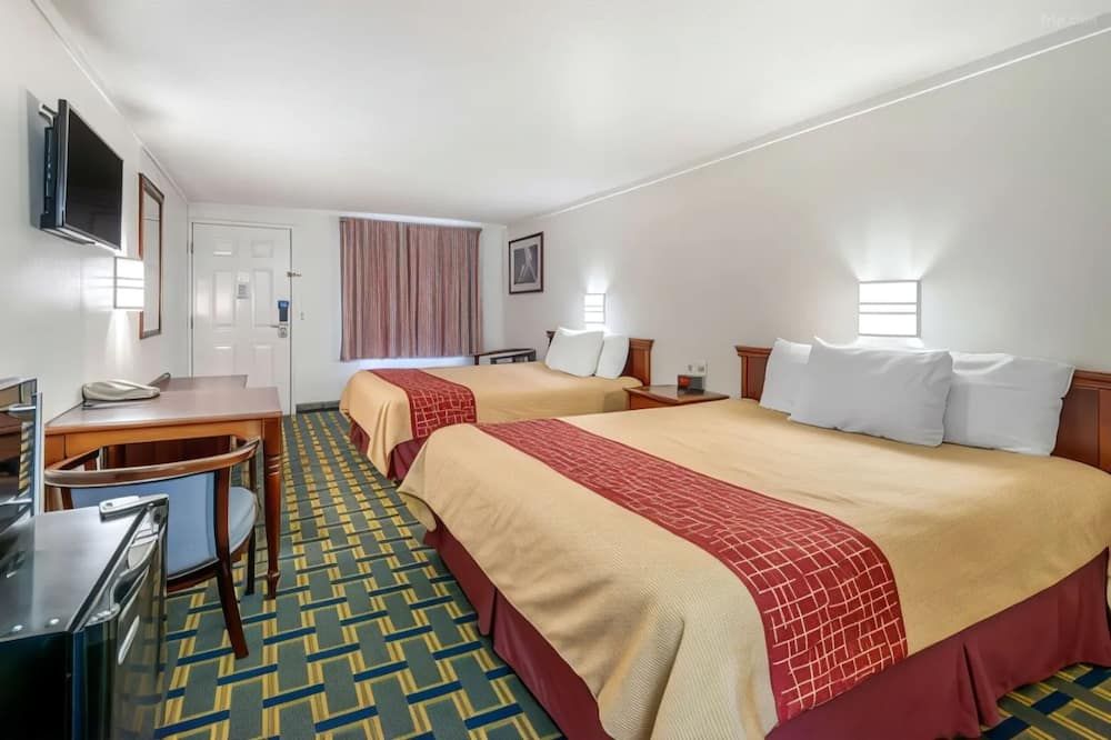 Hilliard Motor Lodge - Hilliard - Спальня