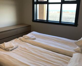 Fell Holiday Home - Arnarstapi - Bedroom