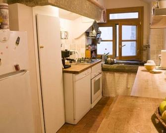 The Smallest Hostel of Florence - Florence - Kitchen