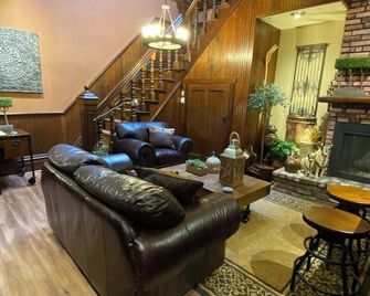 Historic Very Romantic 1883 San Francisco Carriage House - San Francisco - Sala de estar